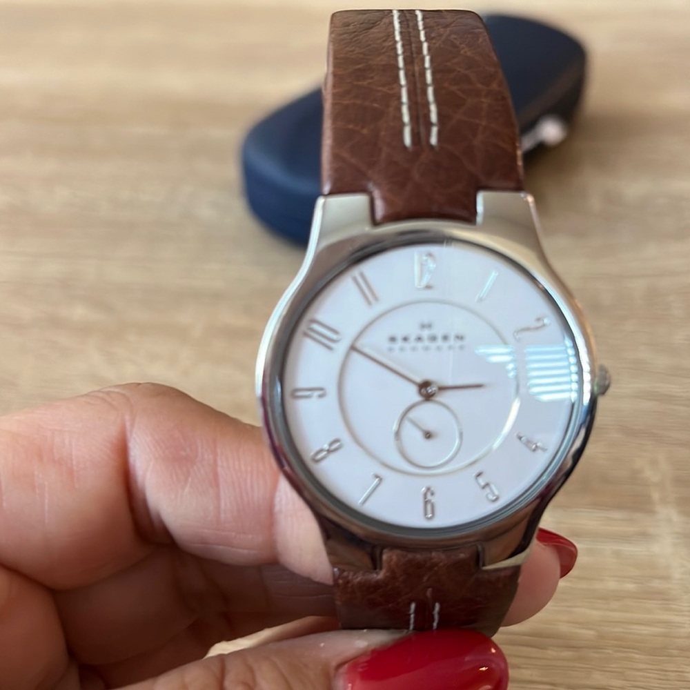 Slaves mens watch